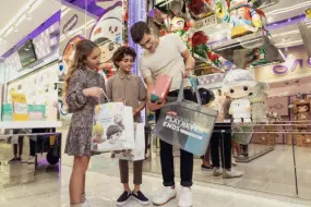 Einkaufen at American Dream  | Einkaufen at American Dream |   – provided by Dani Diamond / American Dream