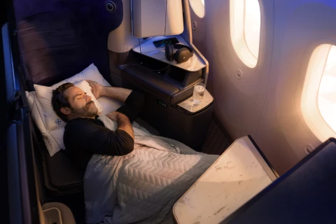 Hero Display Image   – provided by United Airlines