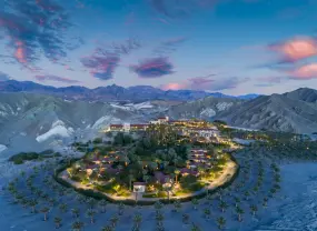 Hero Display Image   – provided by Xanterra Travel Collection