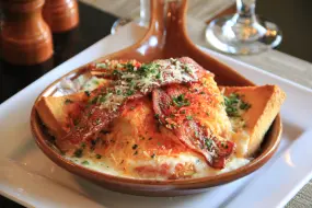 Hero Display Image   – provided by Louisville Tourism