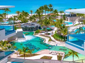 Hero Display Image   – provided by Visit Sarasota