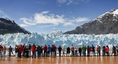 Hero Display Image   – provided by Holland America Line