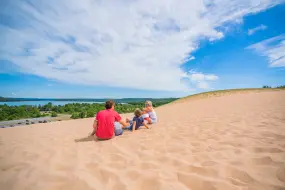 Hero Display Image   – provided by Traverse City Tourism