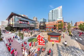 Hero Display Image   – provided by Explore St. Louis