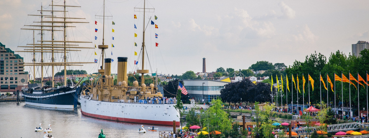 Penn's Landing Marina