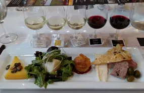 Hero Display Image   – provided by Visit Ithaca