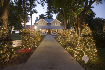 Hero Display Image   – provided by Fort Myers – Islands, Beaches and Neighborhoods