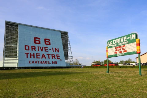 66 Drive-In Theatre, Carthage  | 66 Drive-In Theatre, Carthage |   – provided by Visit Missouri