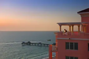 Hero Display Image   – provided by Visit St. Pete/Clearwater