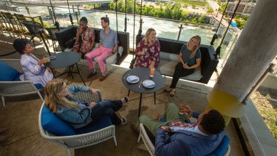 Indigo Bar, Indigo Columbus at Riverfront Place  – provided by Indigo Columbus at Riverfront Place